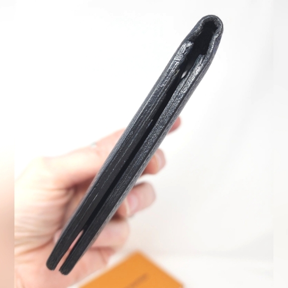 LV Tiaga Men's Wallet & Box - Picture 12 of 13